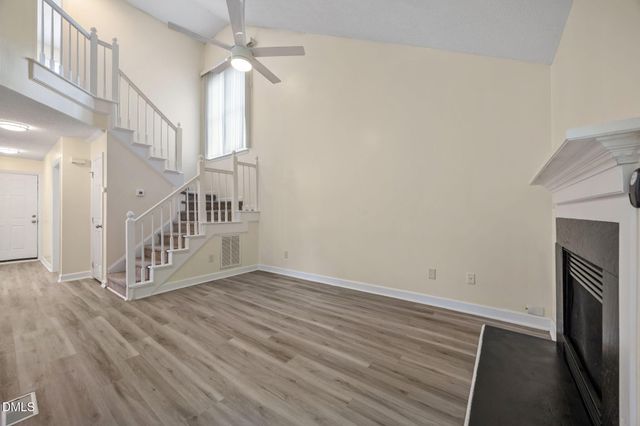 1627 Oakland Hills Way, Raleigh, NC 27604