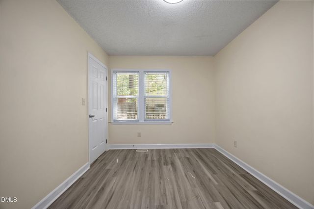 1627 Oakland Hills Way, Raleigh, NC 27604