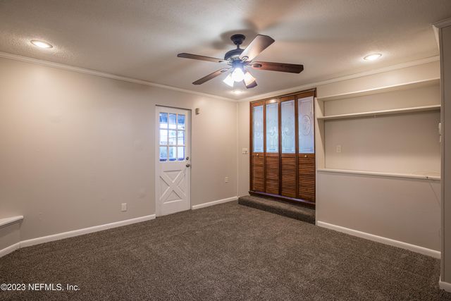 1059 GLYNLEA Road, Jacksonville, FL 32216