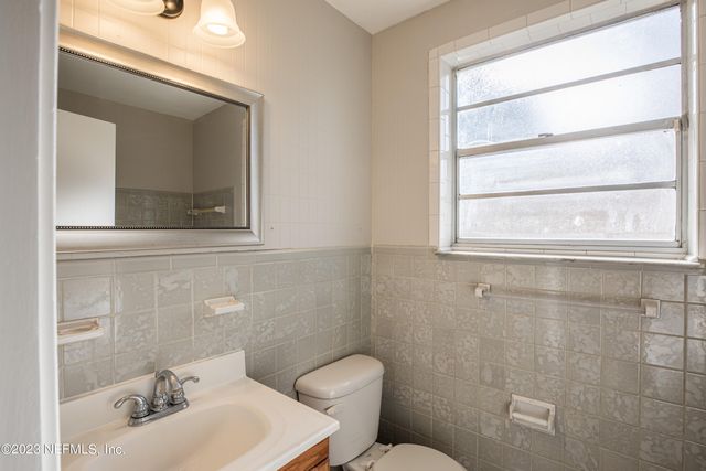 1059 GLYNLEA Road, Jacksonville, FL 32216