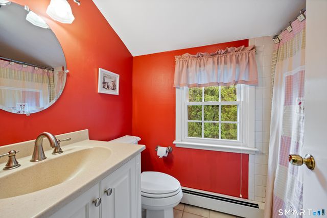 230 Wallingford Road, Cheshire, CT 06410