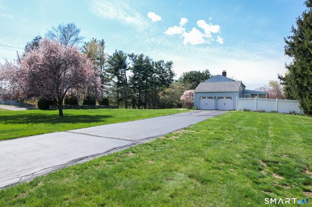 230 Wallingford Road, Cheshire, CT 06410