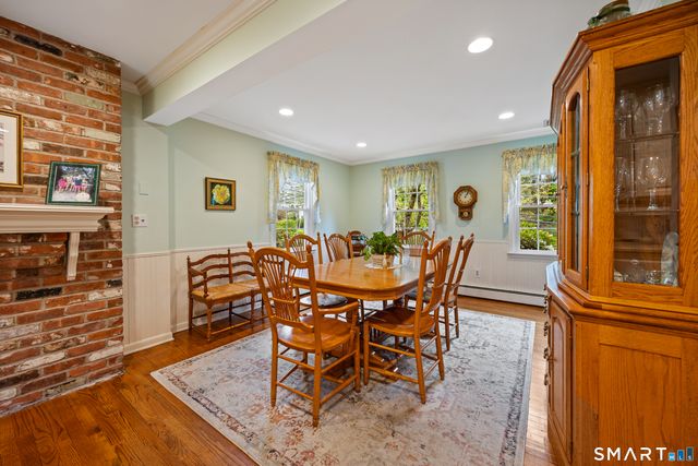 230 Wallingford Road, Cheshire, CT 06410