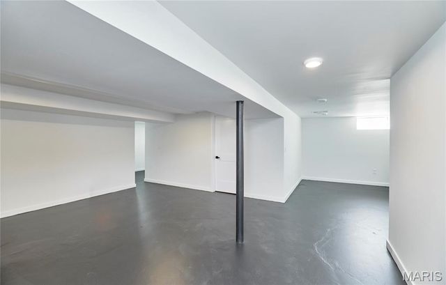 1015 Dingledine Road, St Charles, MO 63304