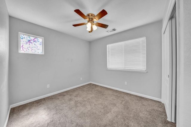 4104 KEEPSAKE Dr, Modesto, CA 95356
