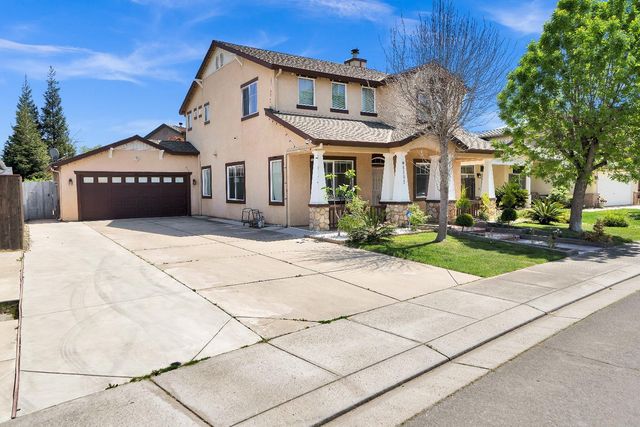 4104 KEEPSAKE Dr, Modesto, CA 95356