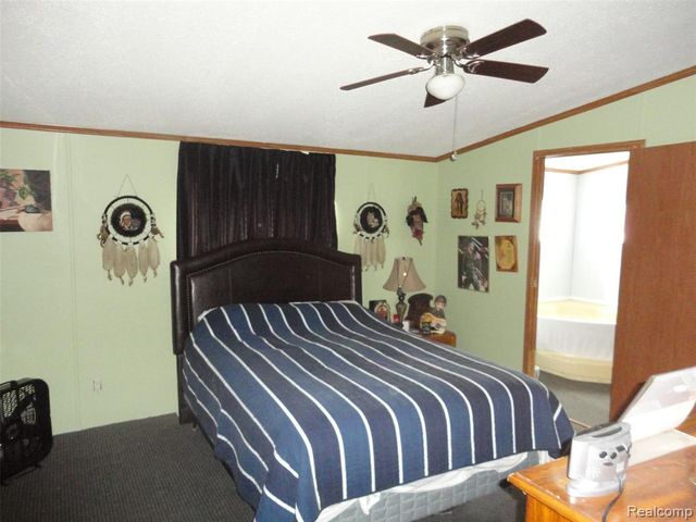 326 Holly Lane, Belleville, MI 48111