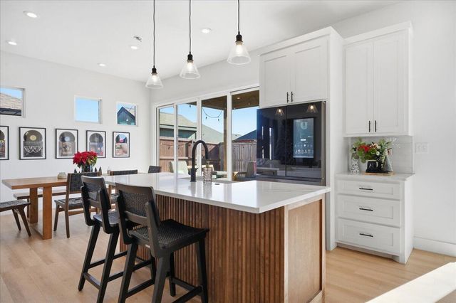 805 N 5th Street, Wolfforth, TX 79382