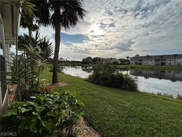 20726 Country Barn DR, Estero, FL 33928