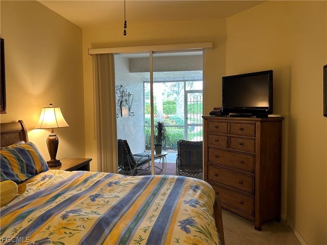 20726 Country Barn DR, Estero, FL 33928