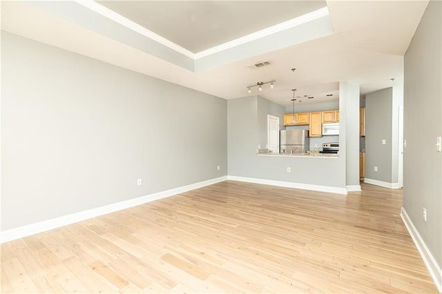325 E Paces Ferry Road NE 706, Atlanta, GA 30305