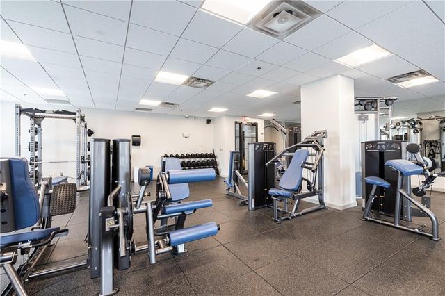 325 E Paces Ferry Road NE 706, Atlanta, GA 30305