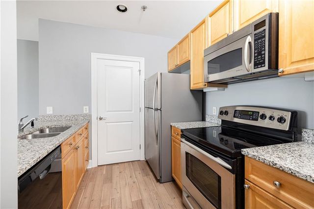 325 E Paces Ferry Road NE 706, Atlanta, GA 30305