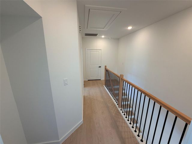 1031 North Lane A, Houston, TX 77088