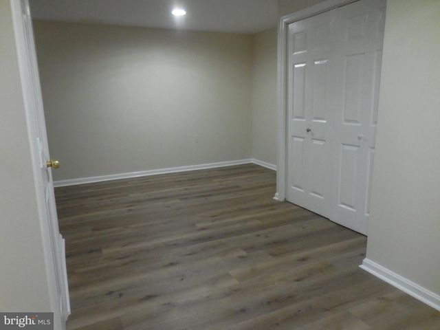20 VALLEY BEND CT, Germantown, MD 20876