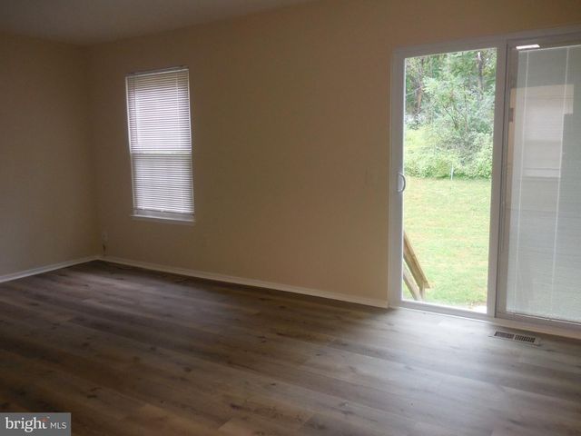 20 VALLEY BEND CT, Germantown, MD 20876
