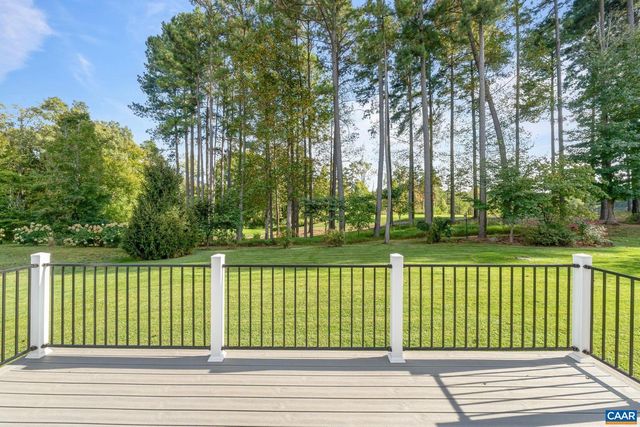 184 FOREST CT, Zion Crossroads, VA 22942