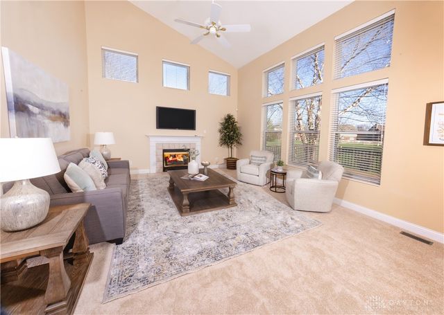 5607 Shagbark Court, Mason, OH 45040