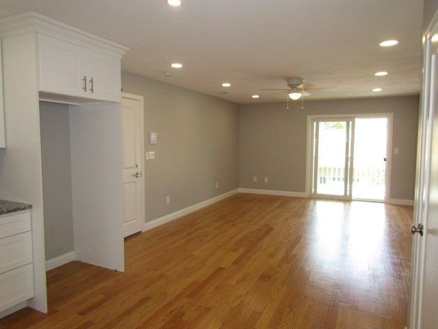 1093 Main St 3, Weymouth, MA 02190