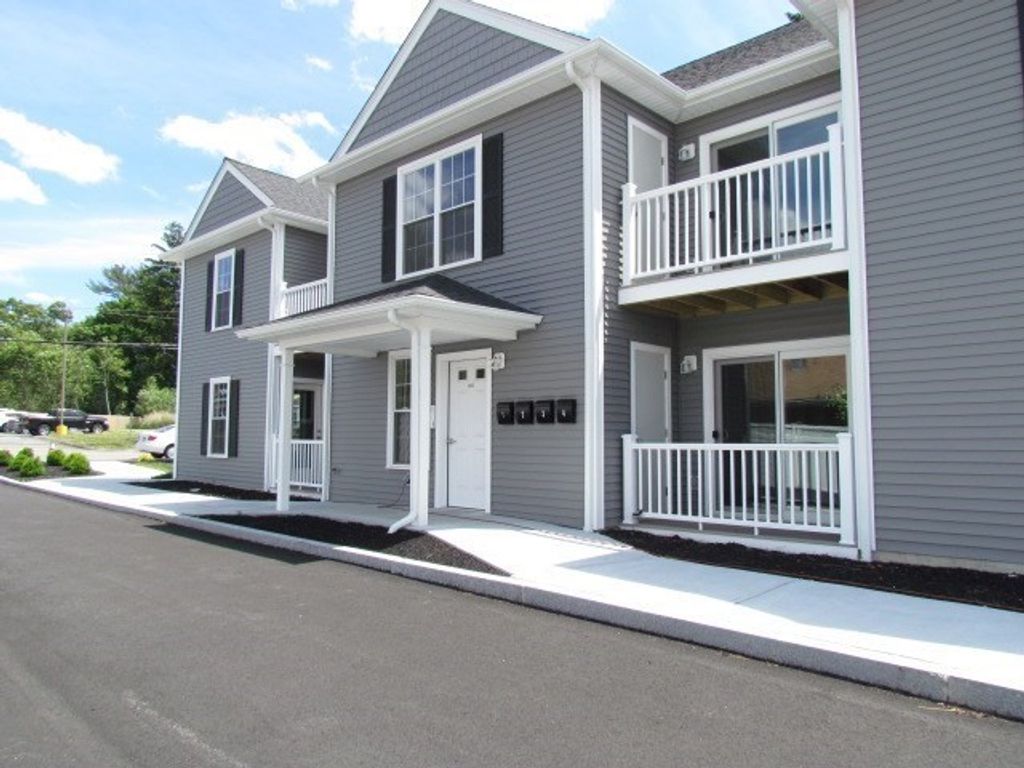 1093 Main St 3, Weymouth, MA 02190
