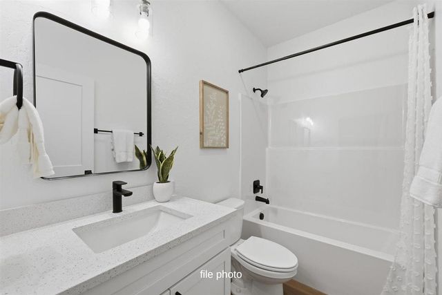 5397 N Lincoln St, Spokane, WA 99205