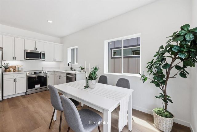 5397 N Lincoln St, Spokane, WA 99205