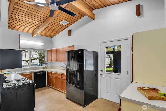 5828 129th Avenue SE, Bellevue, WA 98006