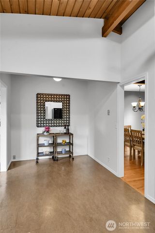 5828 129th Avenue SE, Bellevue, WA 98006