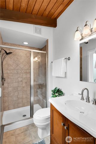 5828 129th Avenue SE, Bellevue, WA 98006