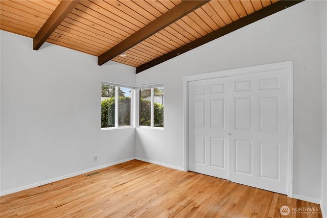 5828 129th Avenue SE, Bellevue, WA 98006