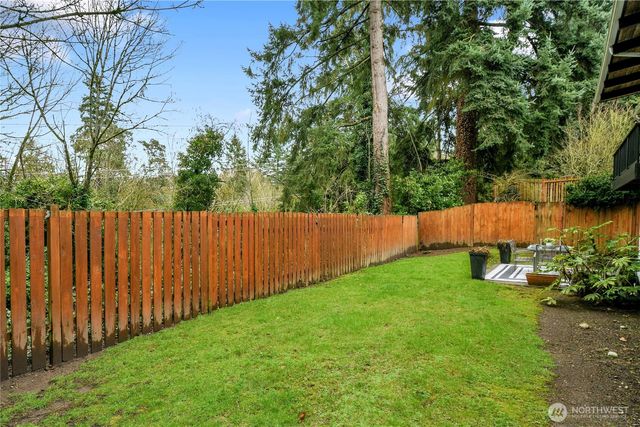 5828 129th Avenue SE, Bellevue, WA 98006