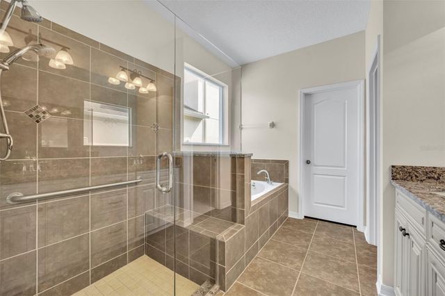 8804 LOVETT AVENUE, Orlando, FL 32832