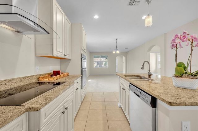 8804 LOVETT AVENUE, Orlando, FL 32832