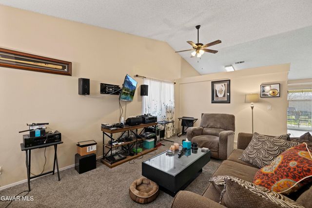 43824 Serenity Court, Lancaster, CA 93535