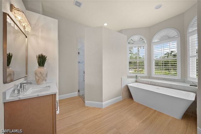 9069 The Lane, Naples, FL 34109