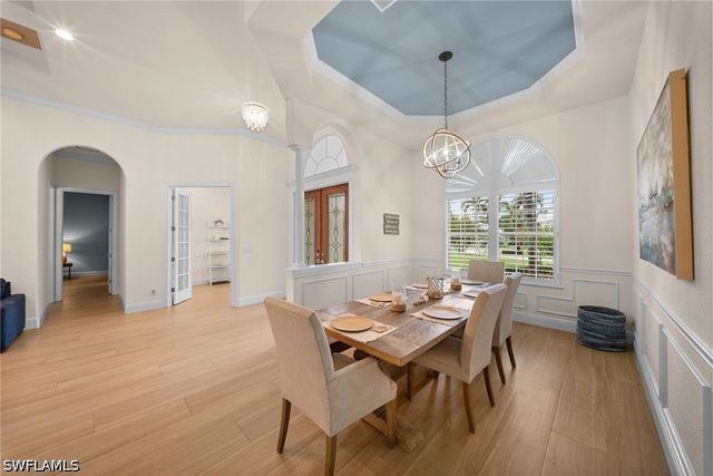 9069 The Lane, Naples, FL 34109