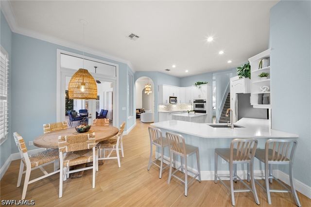 9069 The Lane, Naples, FL 34109