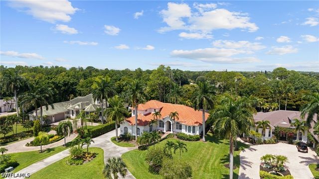 9069 The Lane, Naples, FL 34109