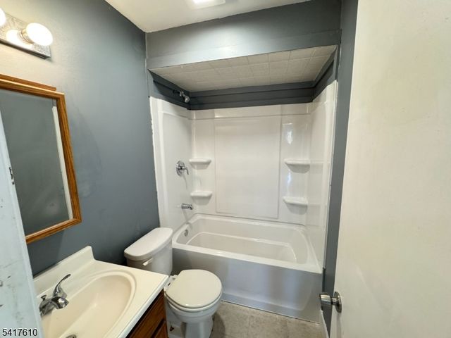 4 Sugar Bowl Ct 9 9, Vernon Twp., NJ 07462