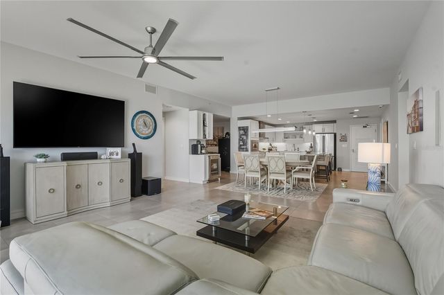 920 N OSCEOLA AVENUE 307, Clearwater, FL 33755