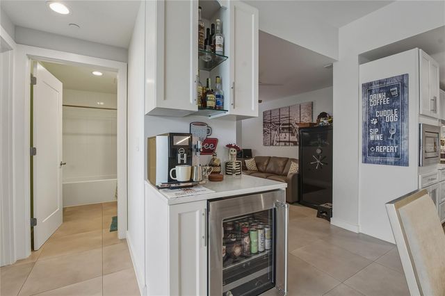 920 N OSCEOLA AVENUE 307, Clearwater, FL 33755