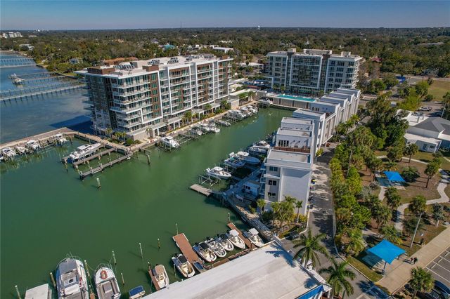 920 N OSCEOLA AVENUE 307, Clearwater, FL 33755