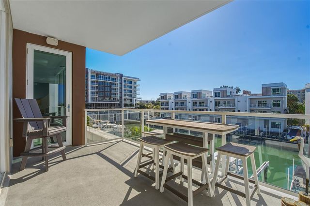 920 N OSCEOLA AVENUE 307, Clearwater, FL 33755