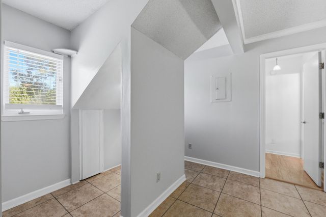 3818 Thrushwood Drive, Chattanooga, TN 37415