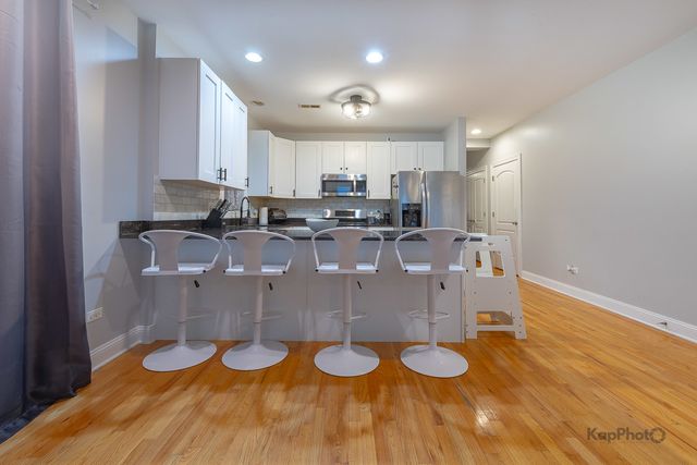 31 E 26th Street 3, Chicago, IL 60616