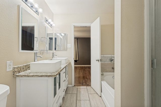 1708 Harvest Crossing Drive, Wylie, TX 75098