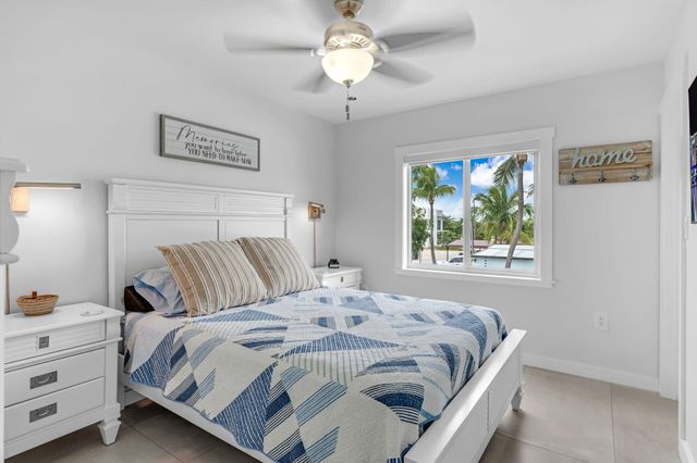 2 Sexton Cove Road, Key Largo, FL 33037