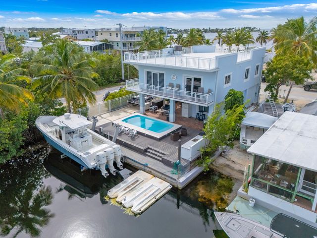 2 Sexton Cove Road, Key Largo, FL 33037