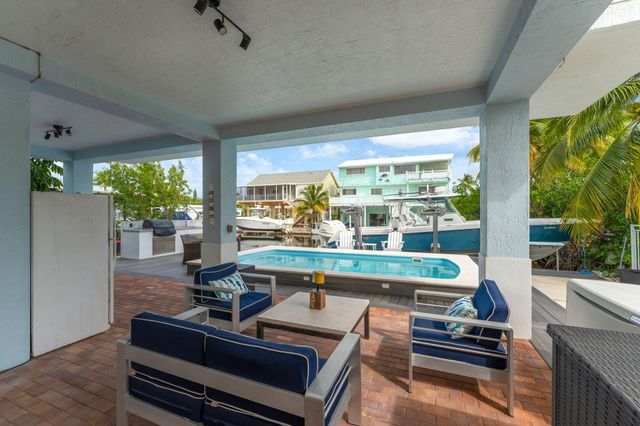 2 Sexton Cove Road, Key Largo, FL 33037