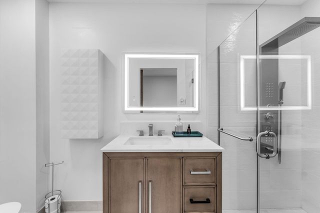 2 Sexton Cove Road, Key Largo, FL 33037